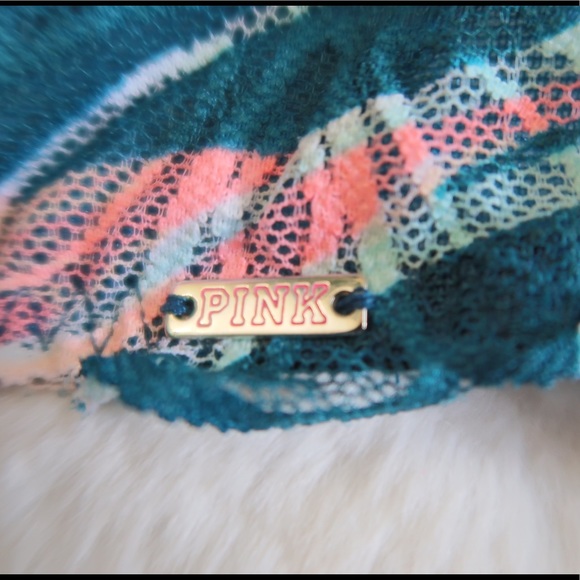 SOLD!!!VS Pink push up bra racer back wire free Size S - Picture 4 of 5